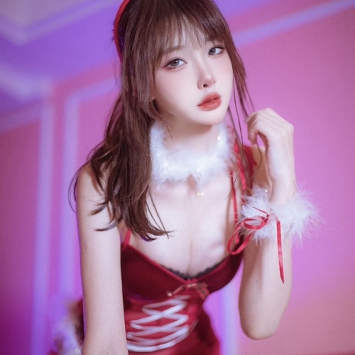 百万超美网红余多多最新写真私拍1.12G