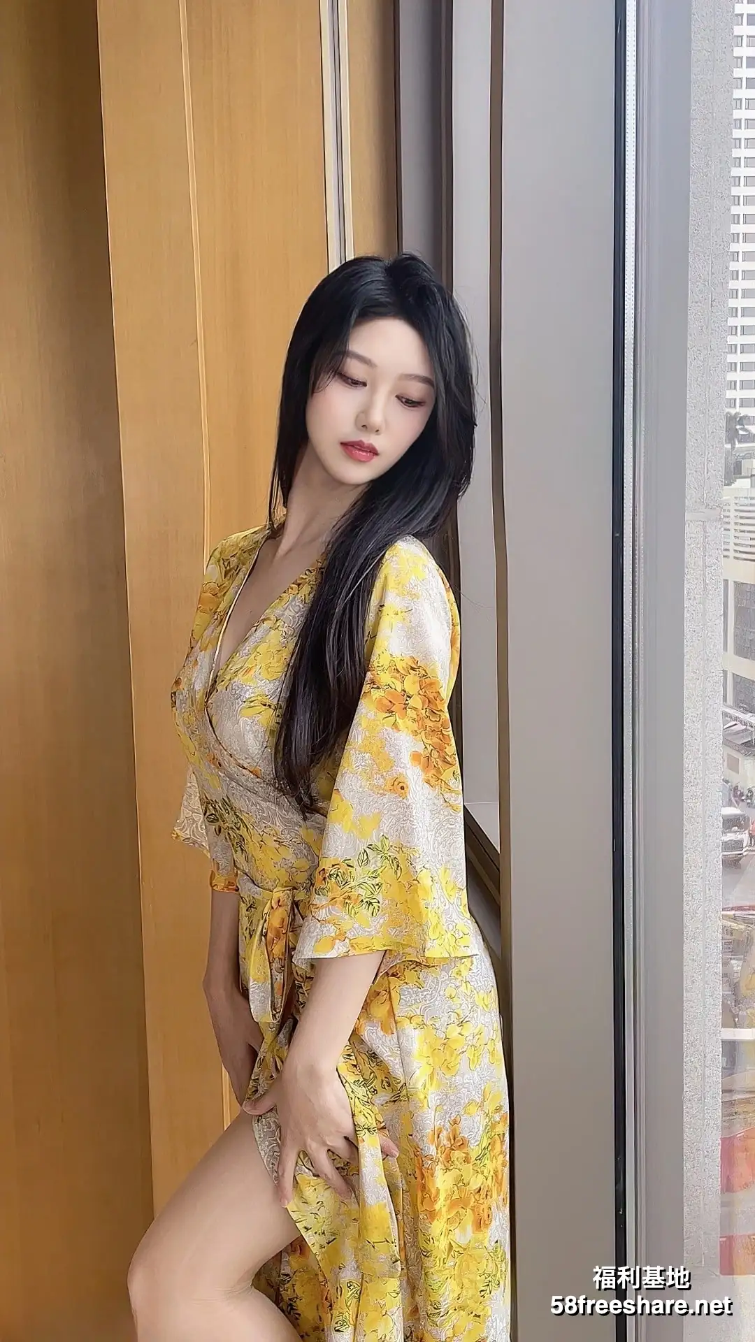 极品模特抖娘利世 274套写真合集13222P+239V/146G