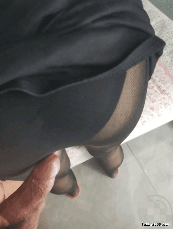 媳妇怀孕待产和超级有韵味的岳母乱伦337MB-73P/4V