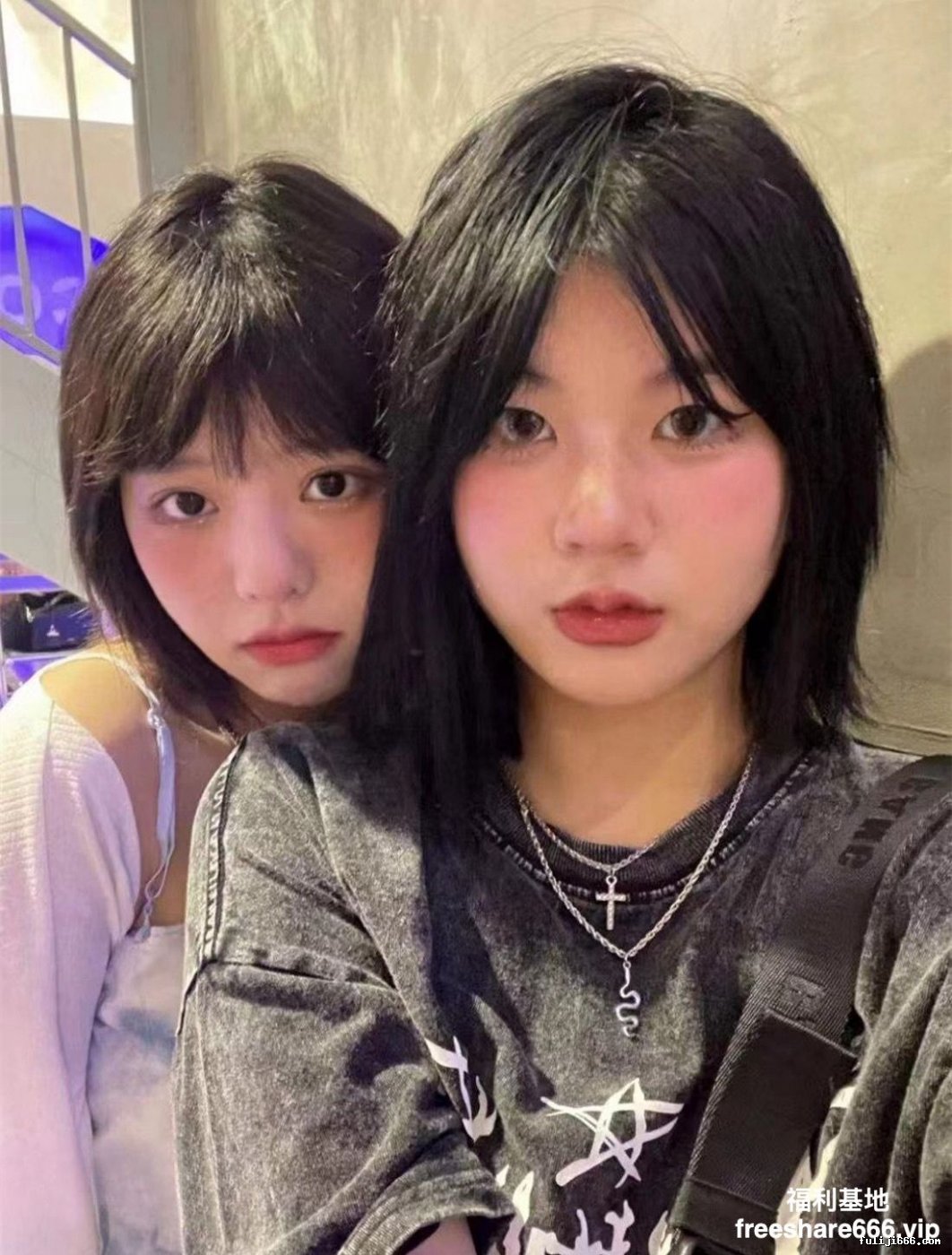 反差清纯美少女李月合集1G
