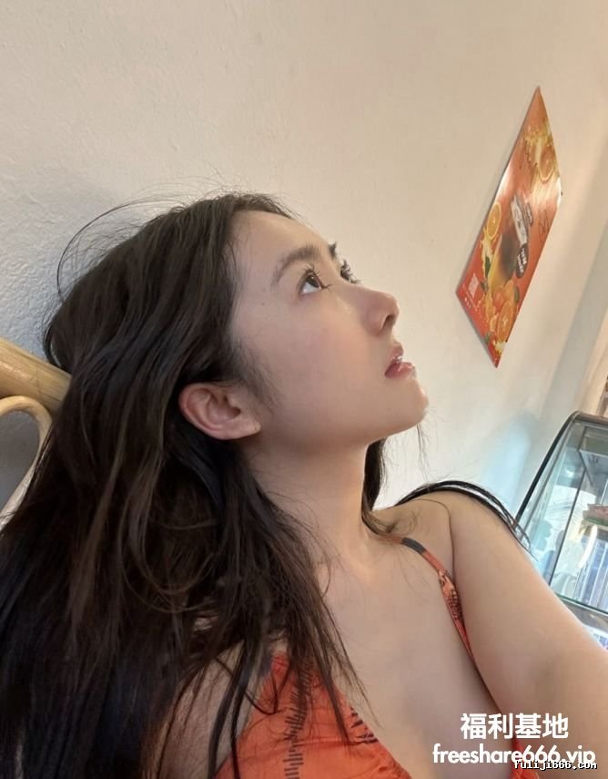 极品泄密：佛山母狗女律师王美昕泄密流出1V/6P/225M
