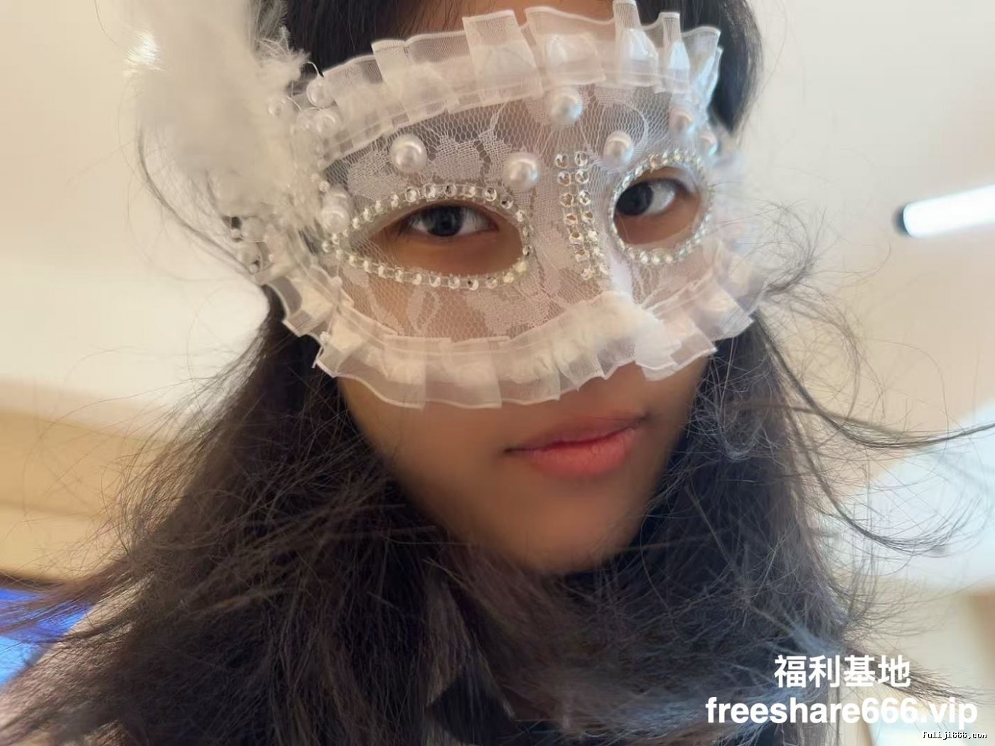 少女时代：C罩杯的18岁女大学生主动奉献出处女膜14.5G