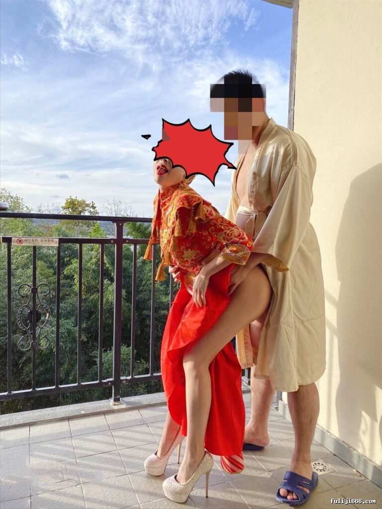 肥臀母狗兔兔VIP群合集1309P/81V/4.45G