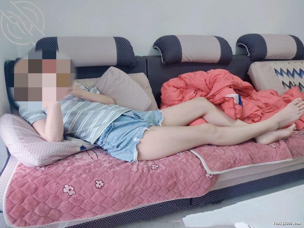 海角父女乱伦老刘和女儿莉莉6G