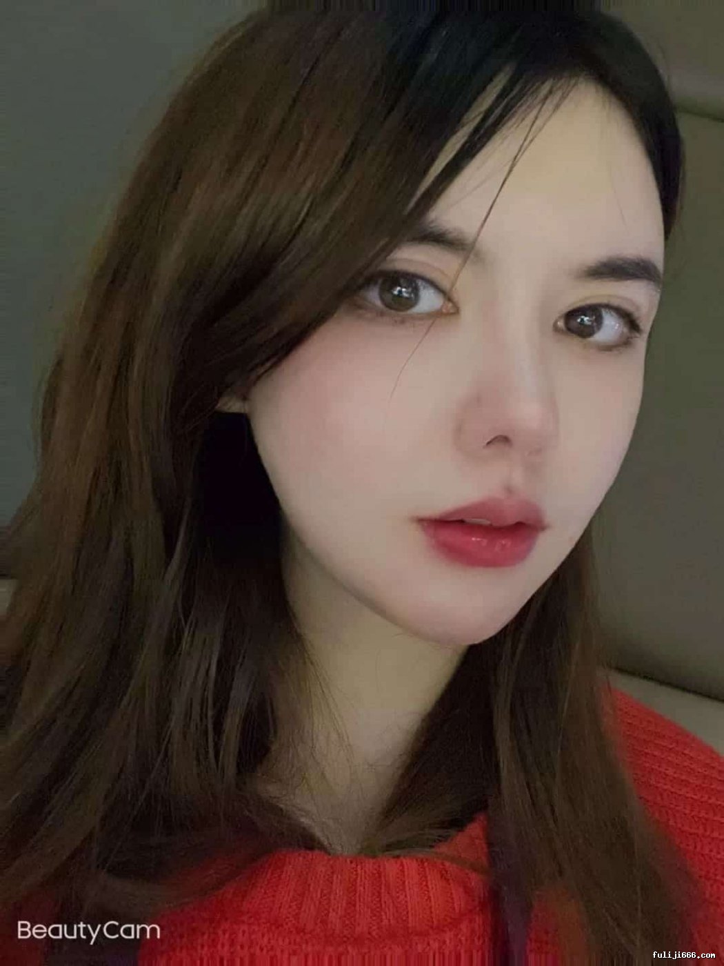 【吃瓜泄密】江苏柜台女销售刘X夏不雅流出反差极大蜂腰蜜桃臀爱液超多204P/12V/3.6G