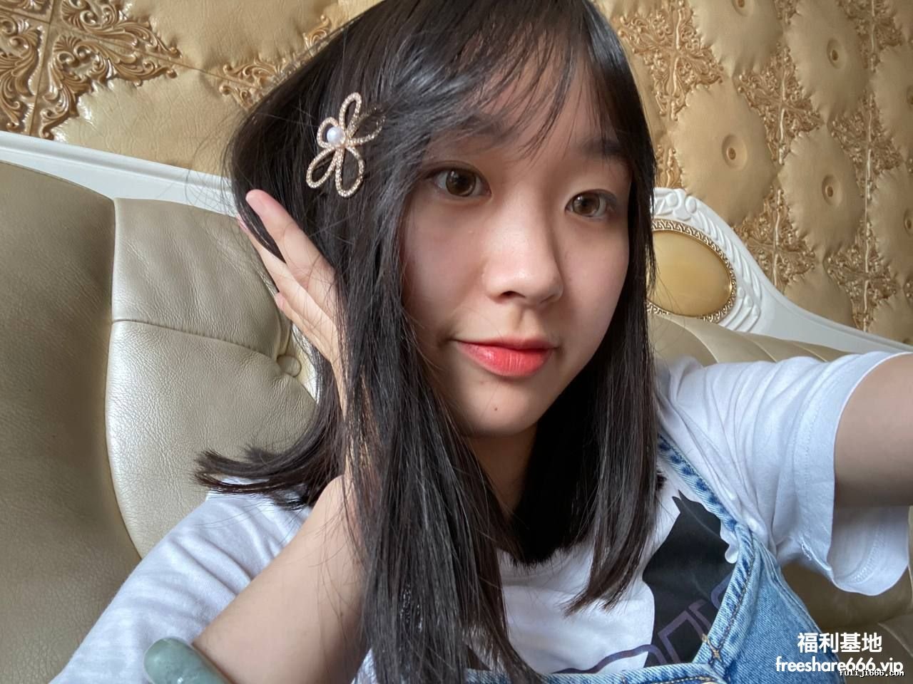 S级别泄密：超有感觉的大学妹妹泄密流出1.35G